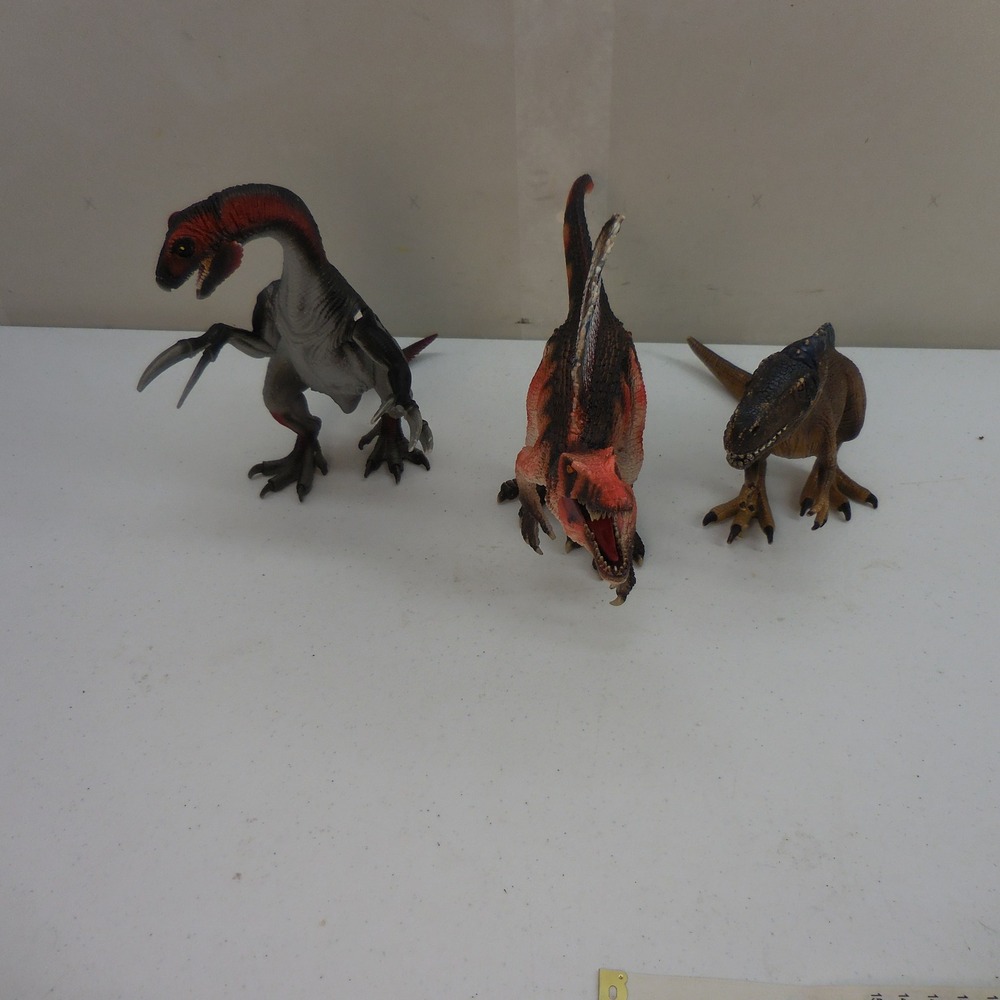Lot of 3 Dinosaur Action Figures Therizinosaurus Spinosaurus Toy Set Prehistoric